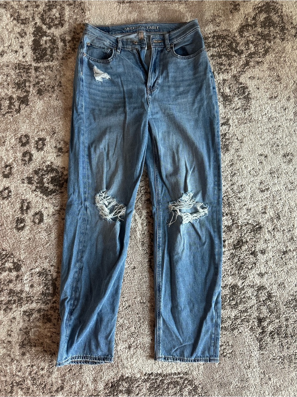 American Eagle Outfitters women’s Distressed Straight-Leg Jeans - Blue